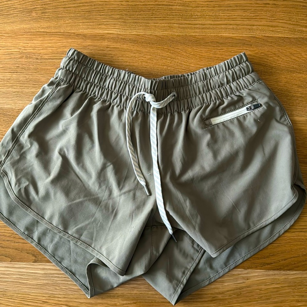 Vuori clementine short